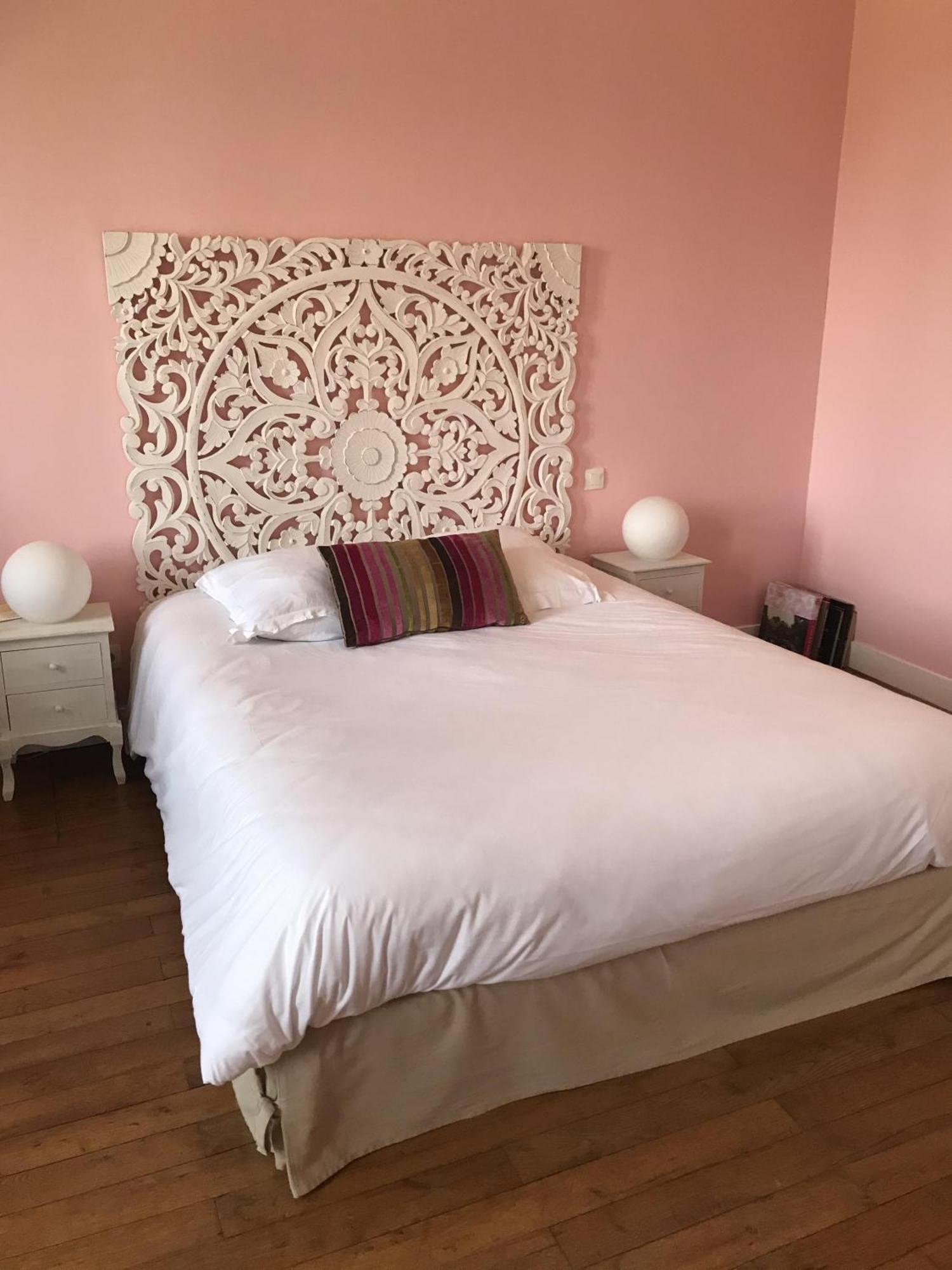 ชาโต เด เซสซาร์ด Bed & Breakfast ลองเฌส์ ห้อง รูปภาพ